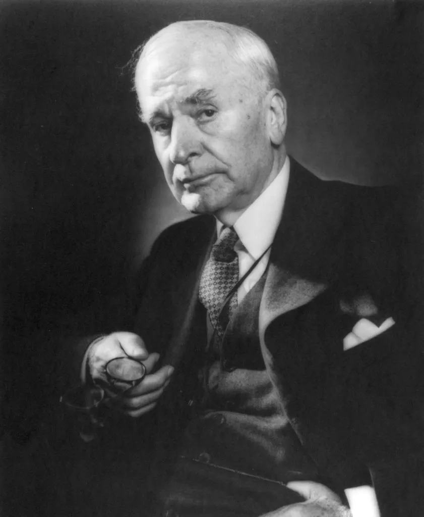 Photographic portrait of Cordell Hull